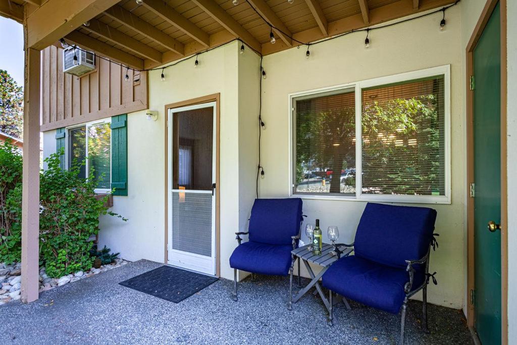 Walk To Downtown * Sleeps 6 + Pets * Ground Level Gem! Apartamento *